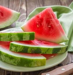 只吃一块瓜,品味人生百态